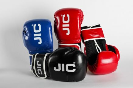 Перчатки для бокса JIC красные