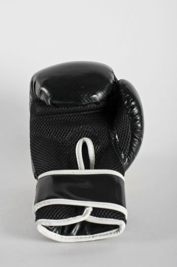 Перчатки для бокса JIC чёрные