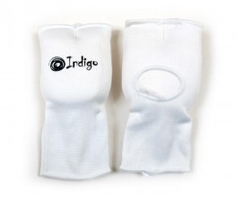 Перчатки для каратэ INDIGO